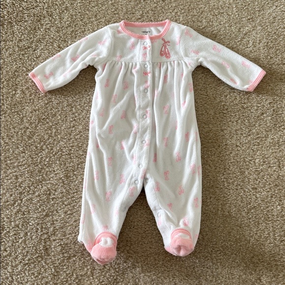 LOT Carter's Baby Girl Clothing Size 3 mos. - Picture 6 of 8